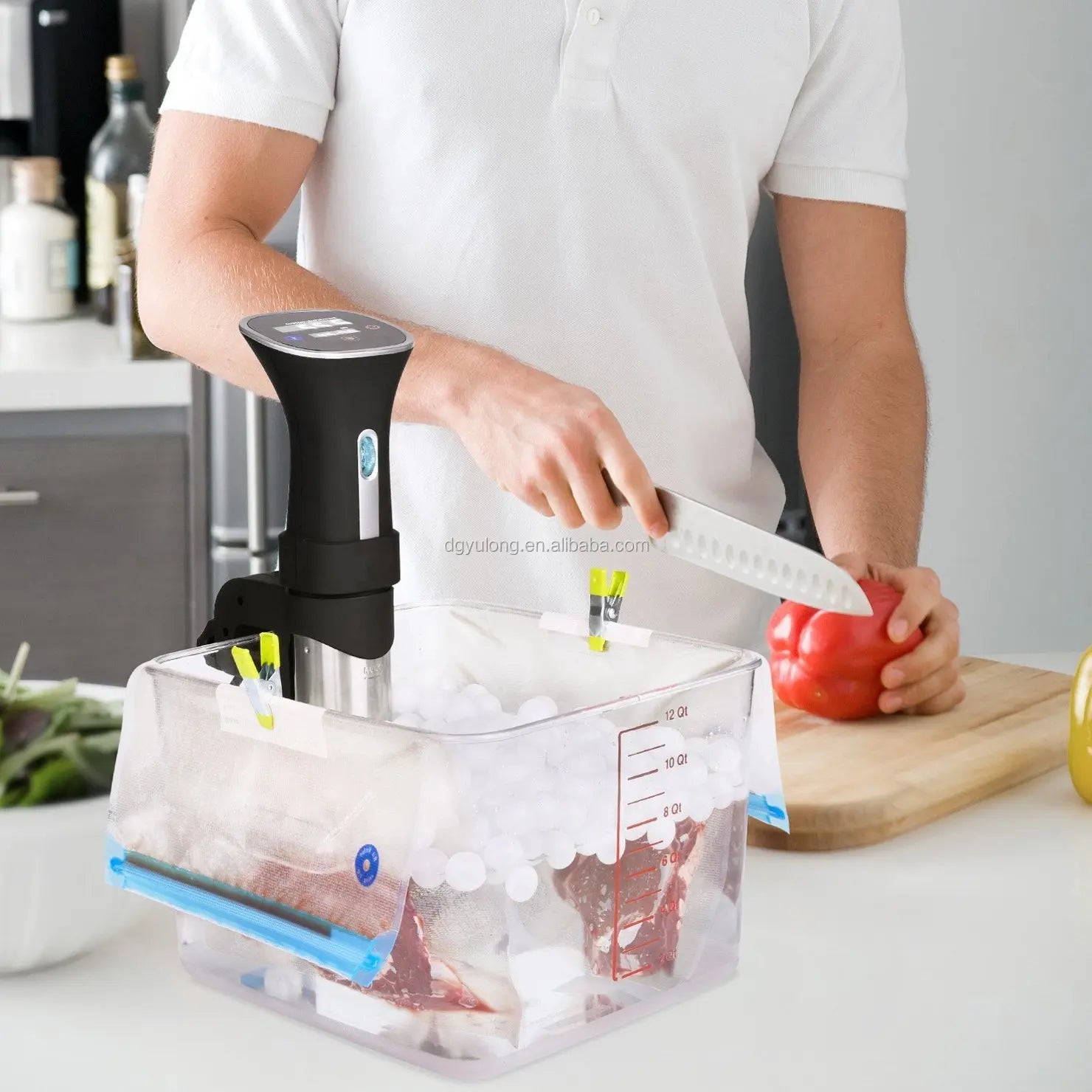 2025 Upgrade Portable Mini USB Rechargeable Vacuum Pump Electric Handheld Food Vacuum Sealer Set With 15PCS Vacuum Seal Bags